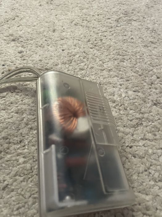 Lampa din  inox cu 6 brate modelabile.