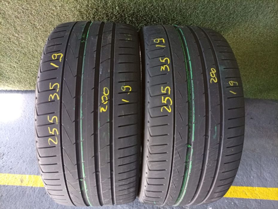 255 35 19 Hankook 150 lei bucata