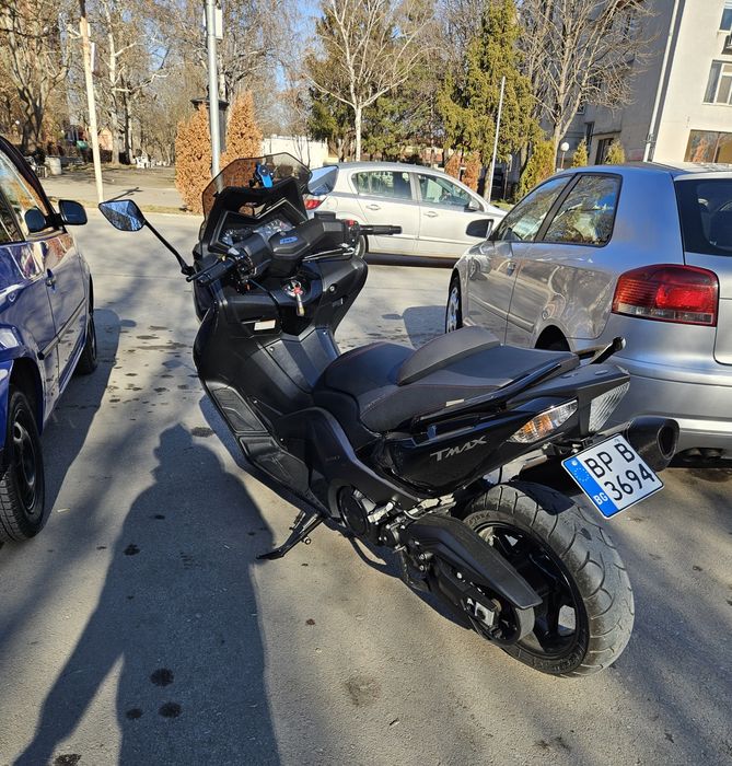 Yamaha T-max 530