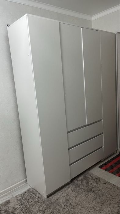 Продам шкаф прихожки