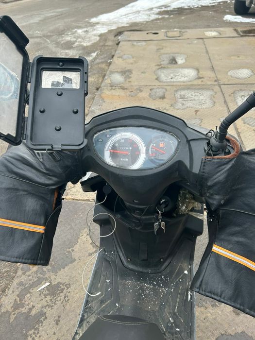 Мопед м8 49 сс     .