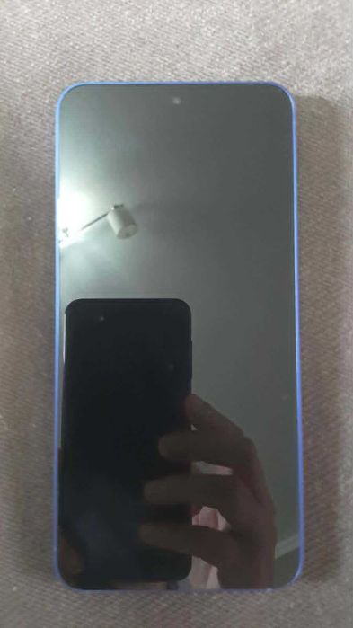 Samsung Galaxy S25 Navy Blue, 12 GB RAM, 128GB + Samsung BUDS 3PRO