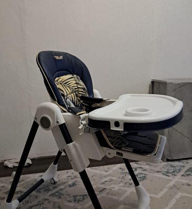 Детское кресло и шезлонг