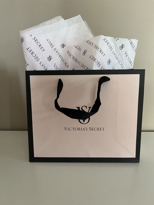 Victoria’s Secret, козметика и аксесоари