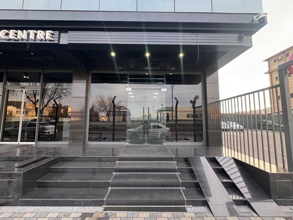 БЦ! Аренда под:Офис,Магазин,Бутик,Кафе и т.д. У дороги Ор: Бадамзар