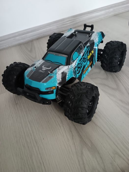 Mașinuță RC 4x4 off road