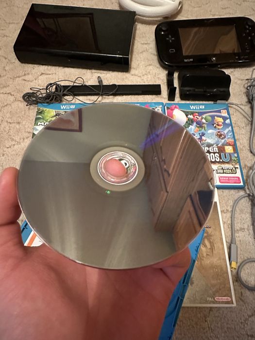 Set Consola Wii U + jocuri + acessorii ( Zelda, Mario, etc.)