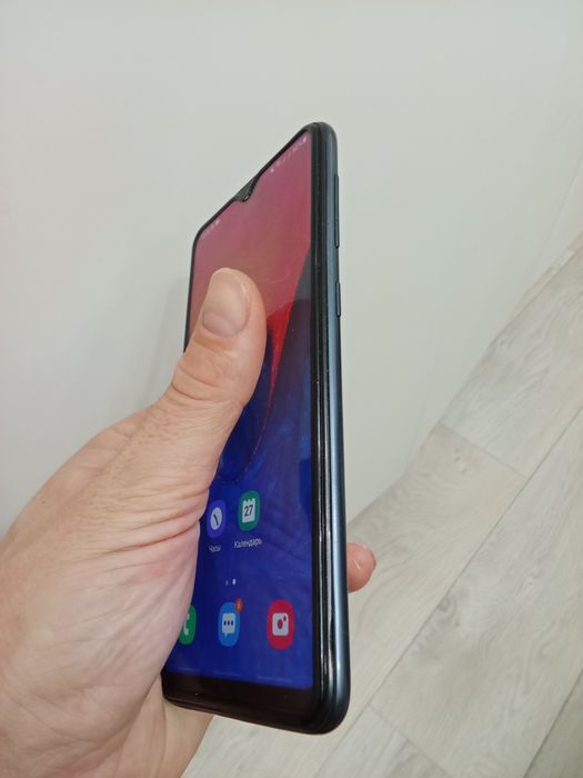 Телефон смартфон Samsung a10