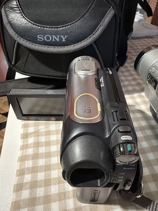 Видео камера продается Sony