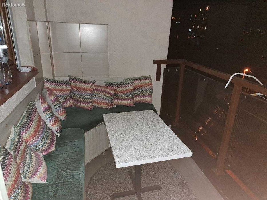 Дава се под наем Двустаен апартамент в Бургас, Възраждане - 63 кв.м за 204 € - Снимка #2