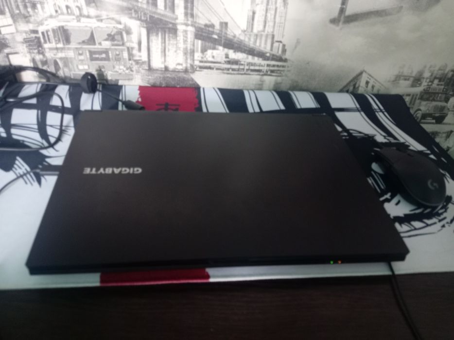 Ноутбук Gigabate