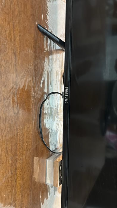 Абсолютно новый телевизор