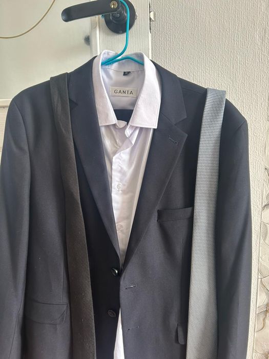 Классический костюм