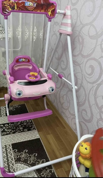 Продам детскую качелю