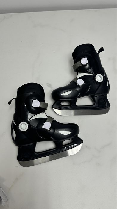 Patine copii Oxelo reglabile 28–30-folosite 1 luna, stare foarte buna