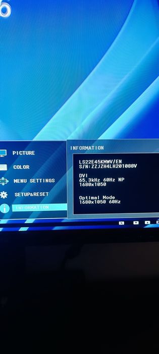 Monitor Samsung  1680x1050 60Hz