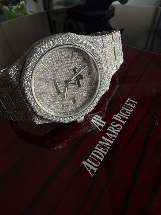 Ceas Iced Out AP Cu Diamante VVS1 Lab Moissanite Bussdown 41MM