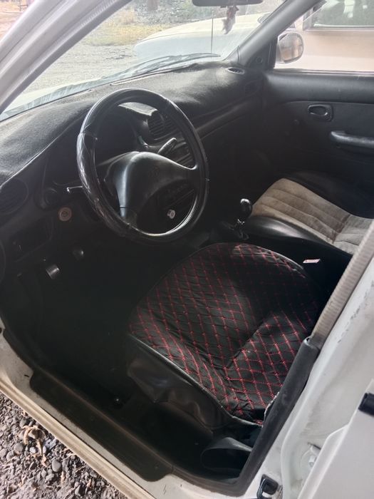 Продам машину Hyundai accent.