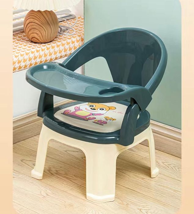 Стол для кормление