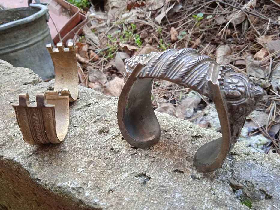 Гривна рогатка .