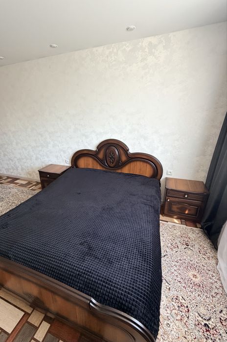 Спальный гарнитур в отличном состоянии.