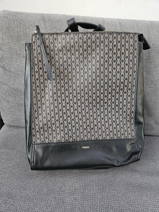 Елегантна раница Fossil