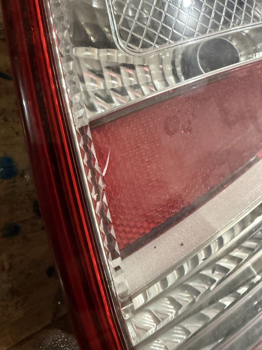 Фонарь ваз гранта правый оригинал