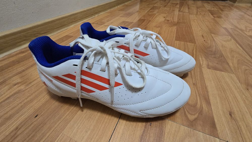 Adidas Deportivo 36 ghete de fotbal pentru copii