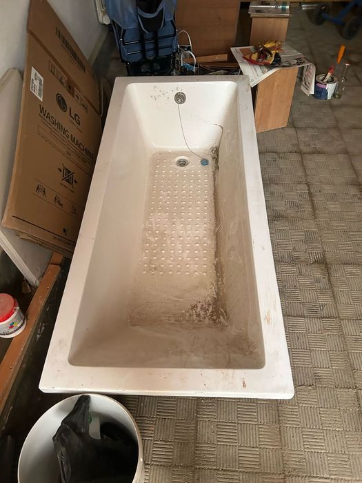 Акриловая Ванна.