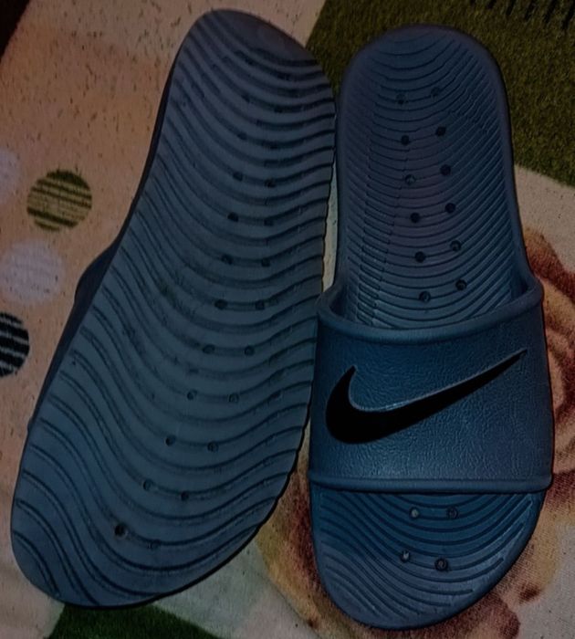 Papuci nike original stare impecabilă