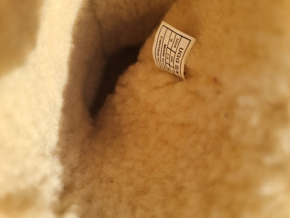 Cizme înalte,de piele impermeabilăUGG