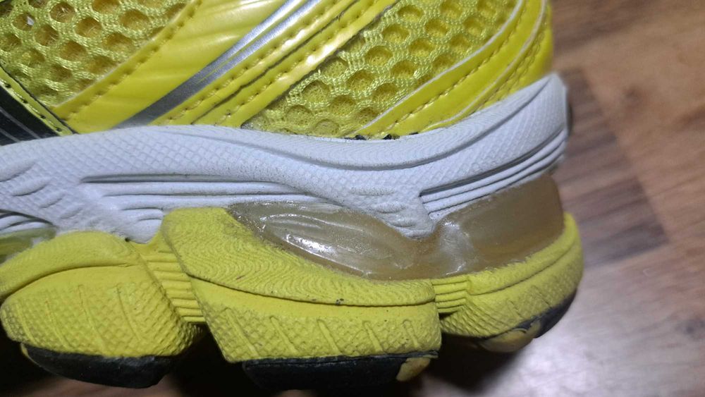 Asiks gel-маратонки 44 номер,LOWA gore tex 41 1/2 нови