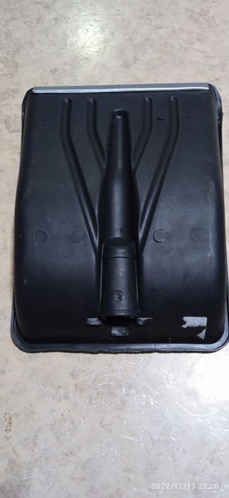 Продам совок без черенка для авто.