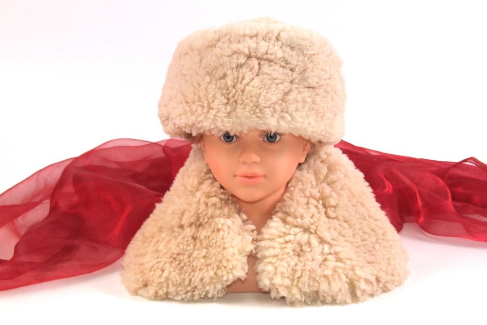 Set guler si caciula - toca, mas. 58, blana naturala ovina, NOU