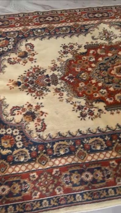 Продам большой ковер 2*3