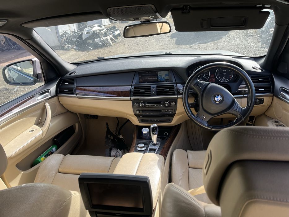 Bmw x5 e70 3.0d 235hp M-pack  на ЧАСТИ ( бмв х5 е70 3.0д 235 коня )