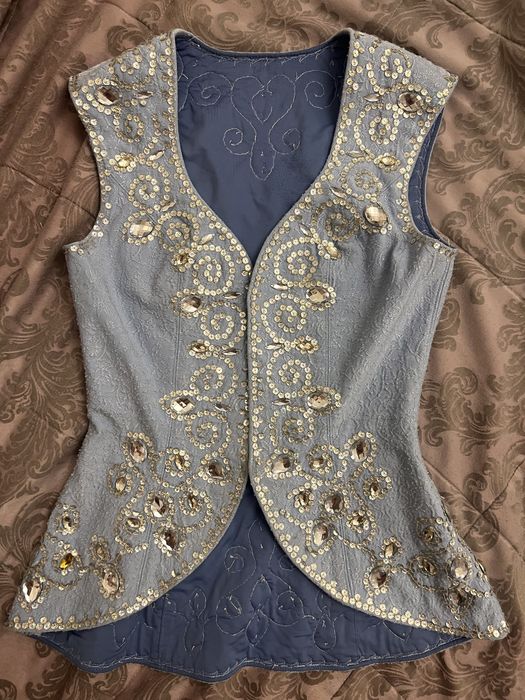 Национальный жилет