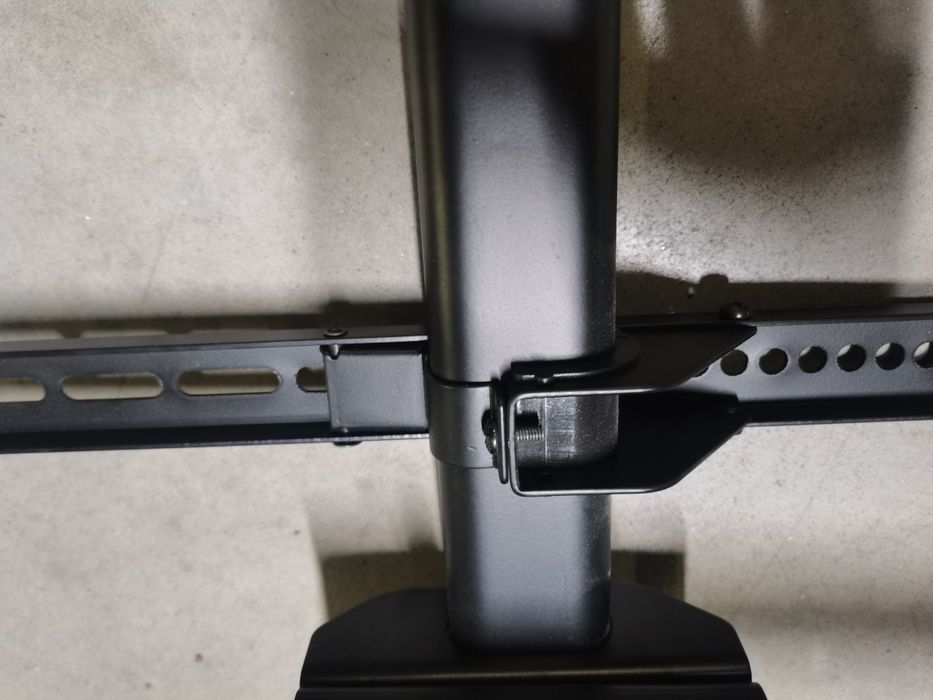 Vand suport de tavan pentru TV