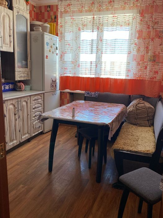 Продам 3 х комн квар. 5-8- 9 этаж.