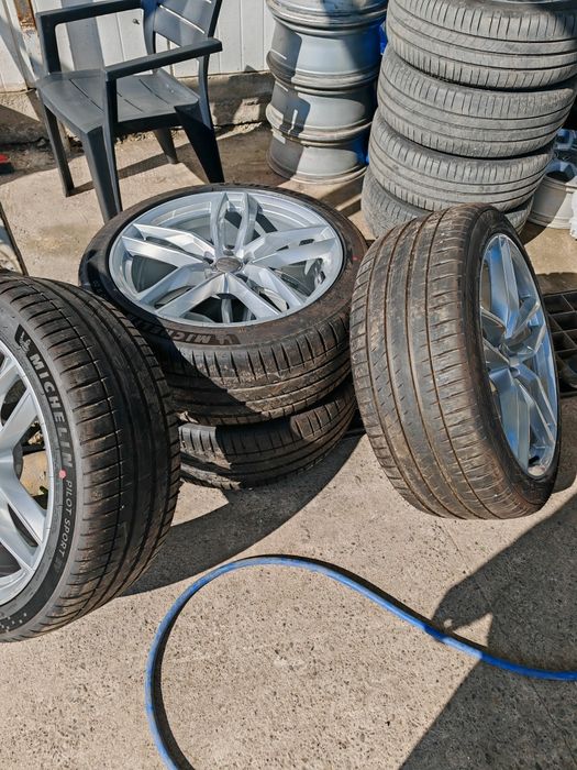 Jante  Audi R20 originale echipate cu anvelope Michelin /255 40 R20 /Anvelope de vară 6.5 mm