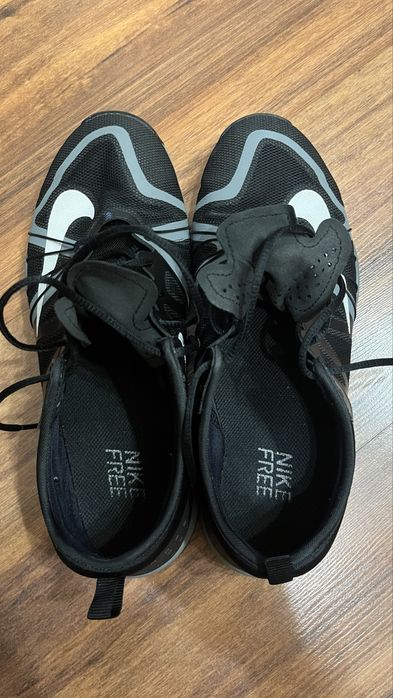 Кроссовки Nike для тренировок