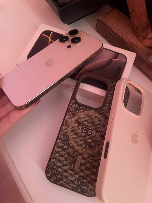 Iphone 16 pro inca in garantie , impecabil