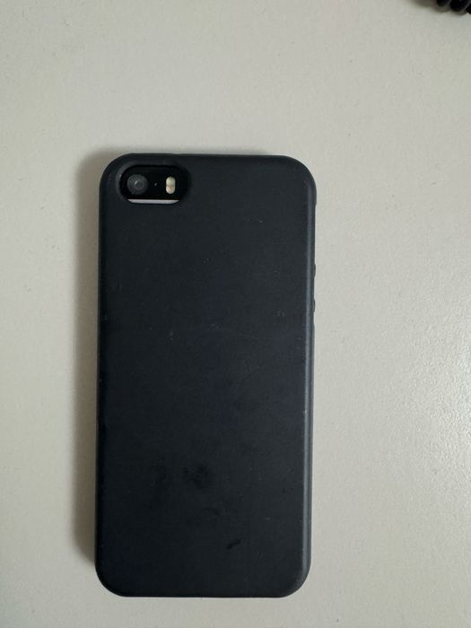 iPhone 5s в хорошем состоянии
