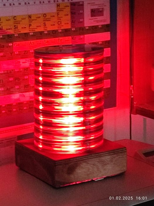 Светильник из cd - дисков