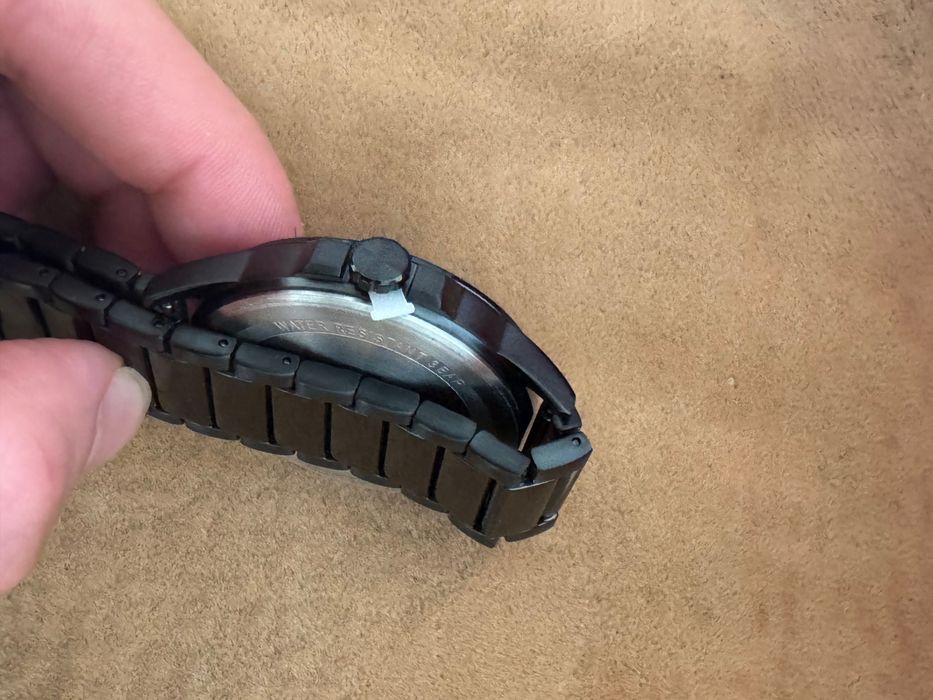 Hugo часовник нов 1530187