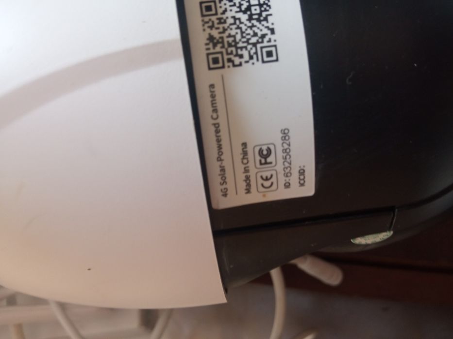 Камера с панел .