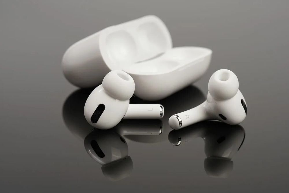 Airpods pro 2 — lux