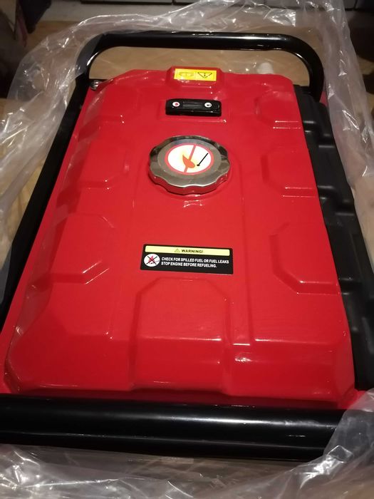 Бензинов генератор за ток Honda Ecmt 7000