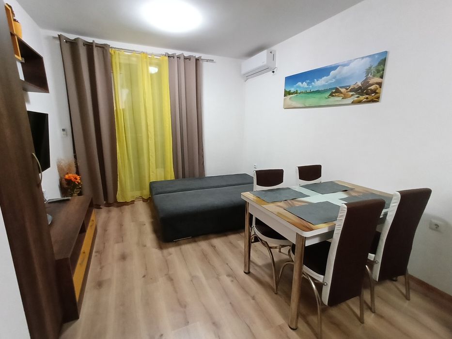 Апартаменти и студиа в гр Приморско