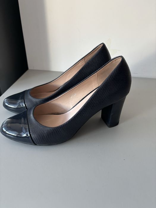 Pantofi eleganti de dama